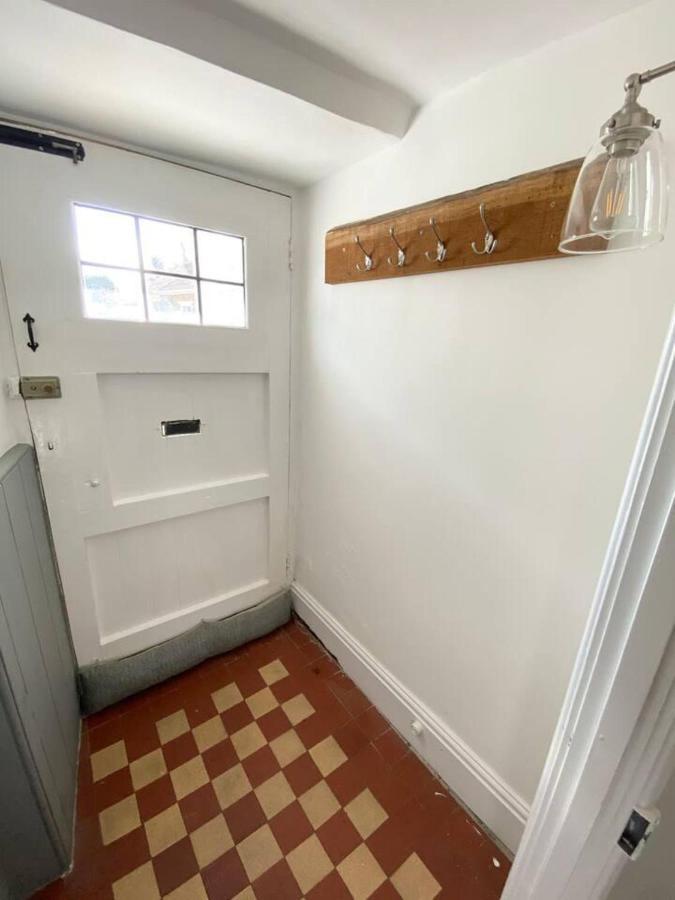 Cosy Two Bedrooom Cottage Set In A Dorset Village Стерминстер-Ньютон Экстерьер фото